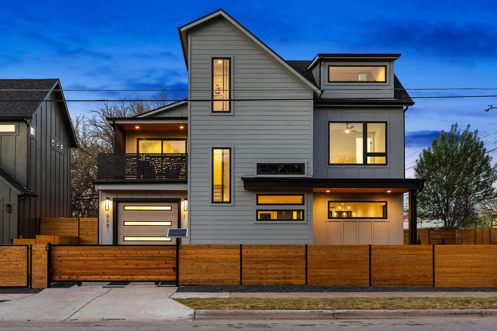 900-gunter-unit-1-st-ckn-captial-group-austin-home-builder-033022-234-1