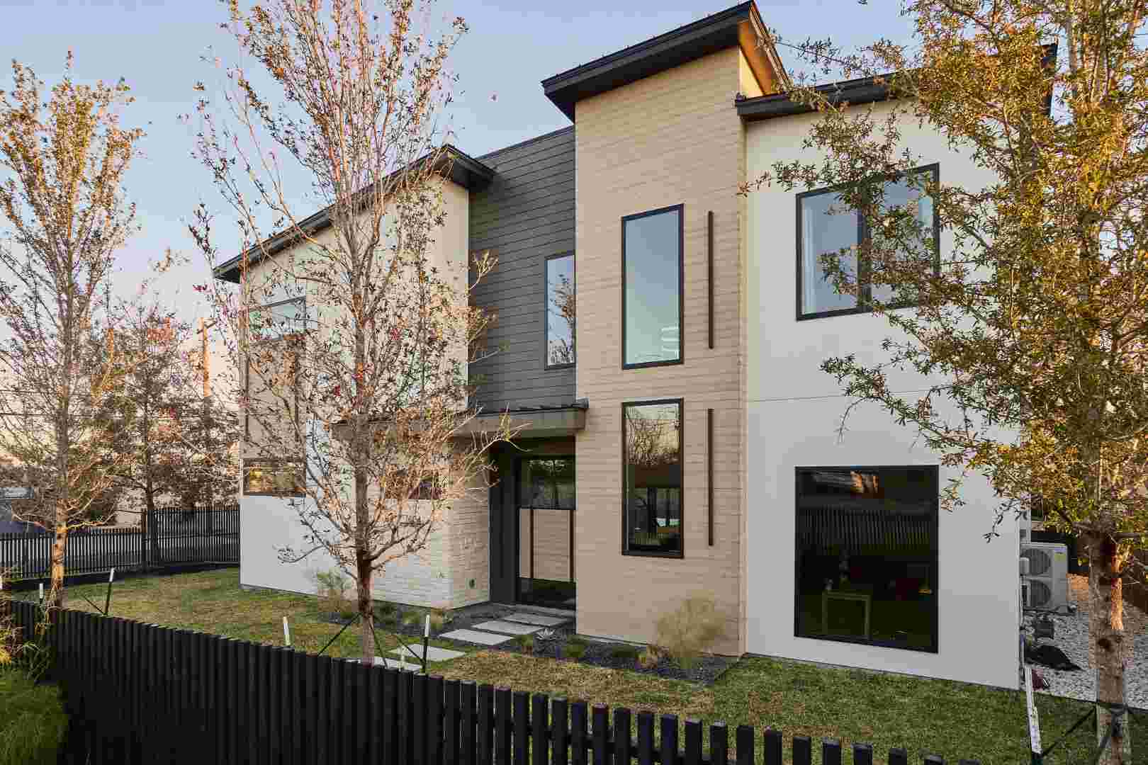 Custom vs. Spec Homes: Which Is Best for You?
